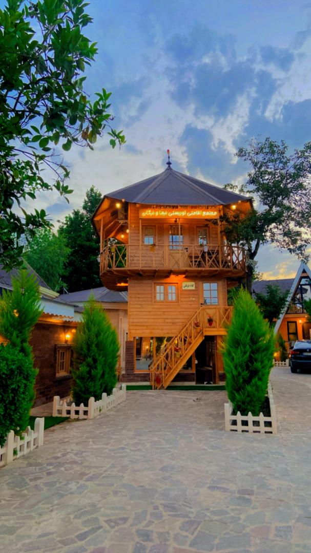 کلبه درختی تریبلکس کلاه فرنگی