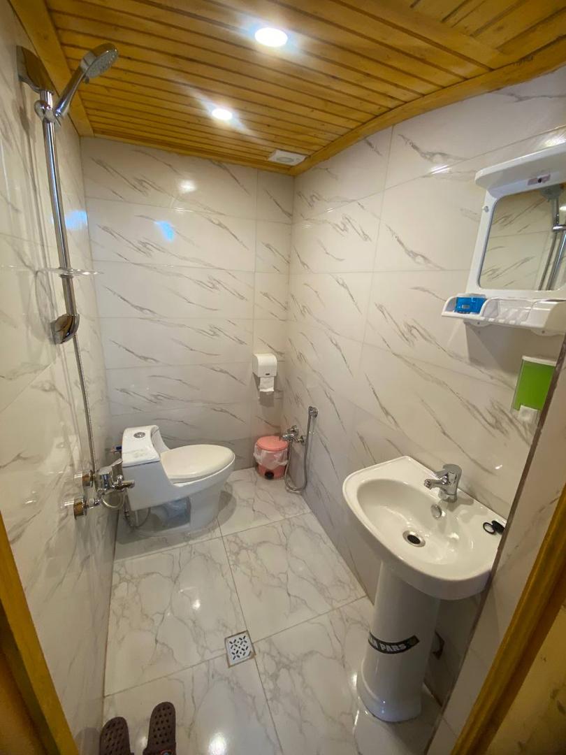 کلبه جکوزی دار یاس کلبه جکوزی دار یاس