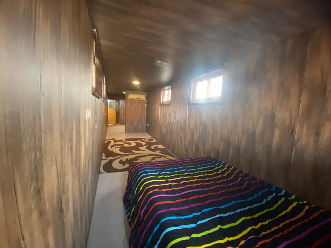 واحد دربست اقاقیا واحد دربست اقاقیا